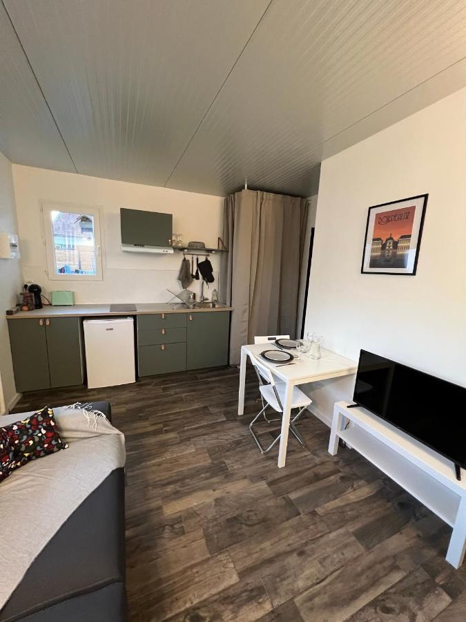 La Bordelaise - Logement Cosy Avec Jardin A Bègles Eksteriør bilde